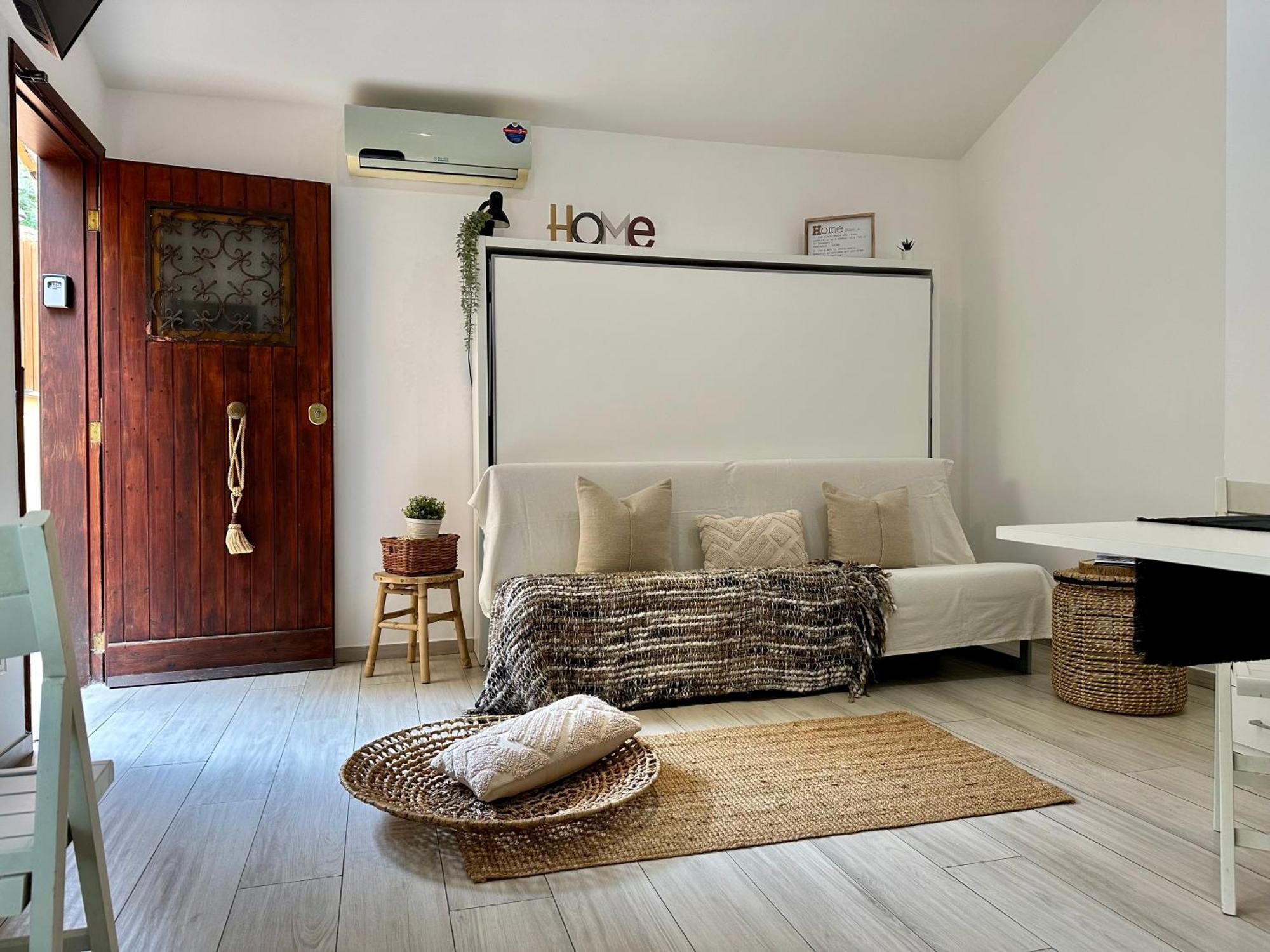 Eleonora House Ferienhaus *
